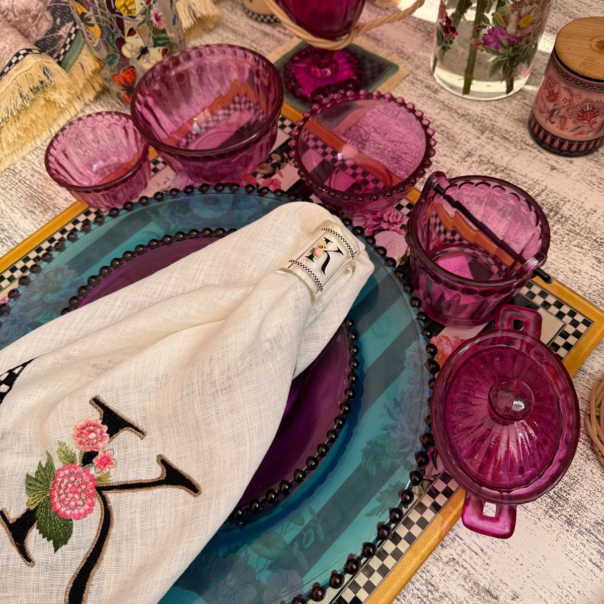 Mini Table Essentials - Dotted Midi Pink (Set of 4)