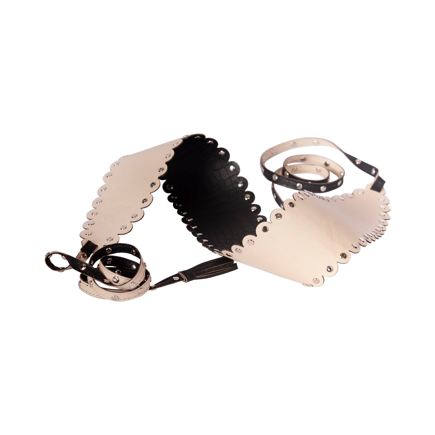 Belts - Black & White Scallops