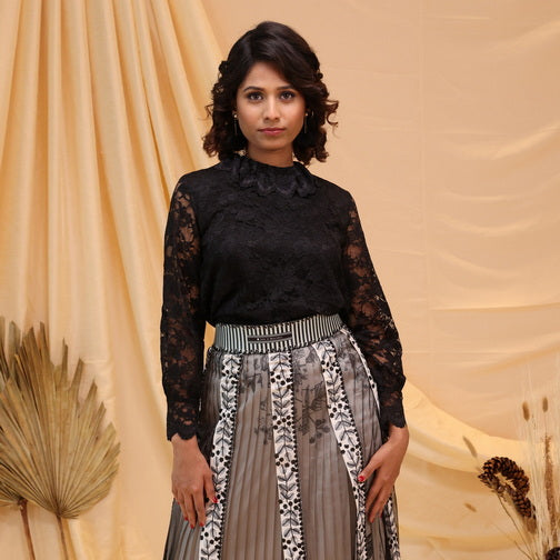 Flora & Fauna - Lace Top