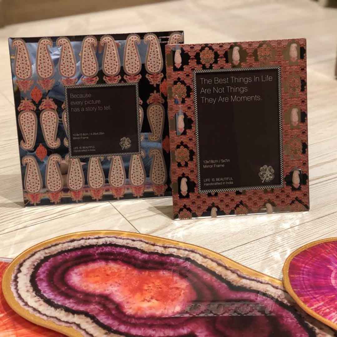 Photo Frame - Paisely Niloufer Square