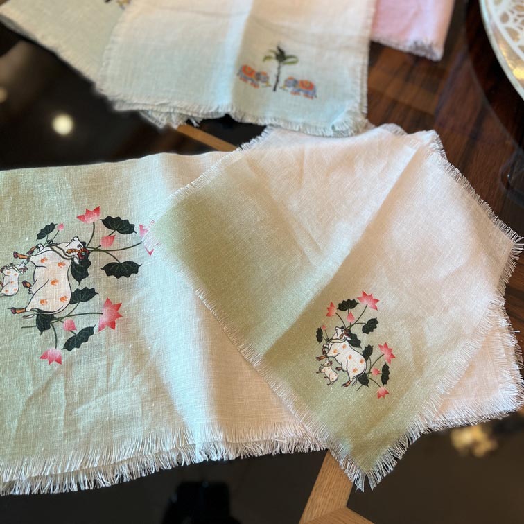 Napkin Sets - India Inspired Nandi Dinner (Set of 4)