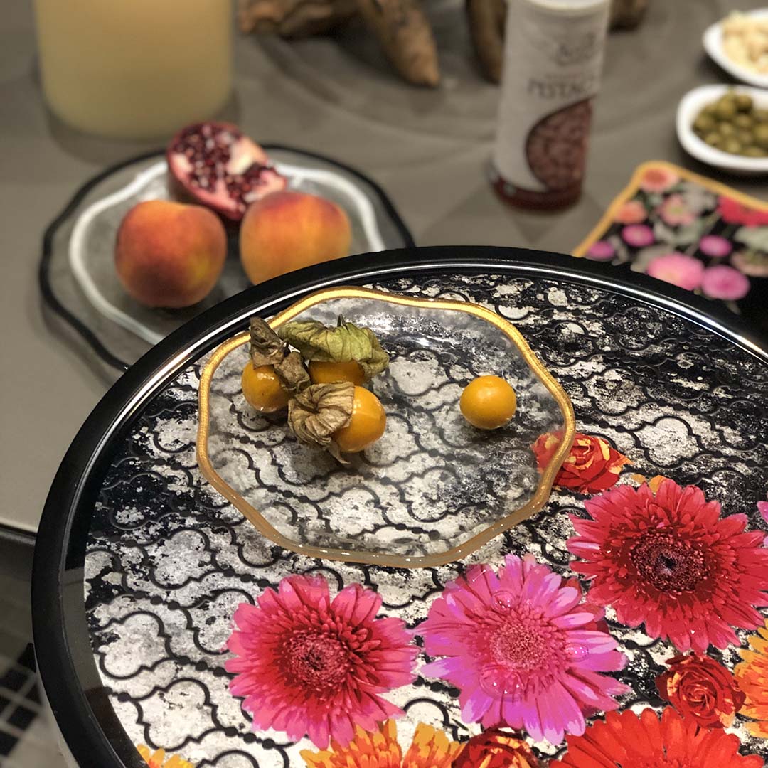 Dinner Plates - Signature Gold Rim (Set of 4)
