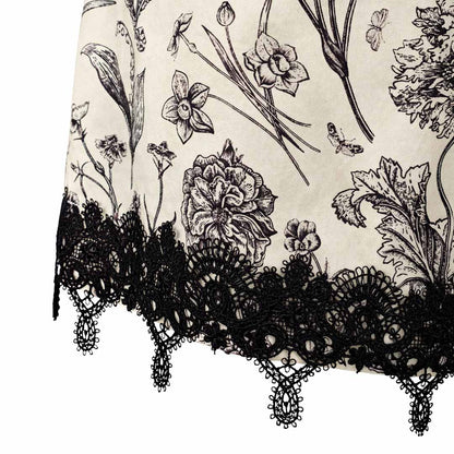 Flora & Fauna - Lace Trim Shorts
