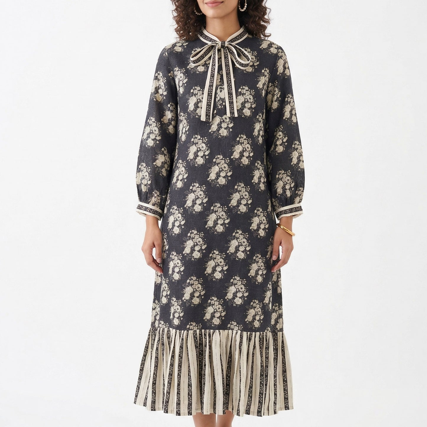 Flora & fauna  - Tie-Up Dress with Pleated Hem