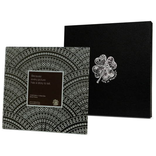 Photo Frame - Paper Doily Baxter Square
